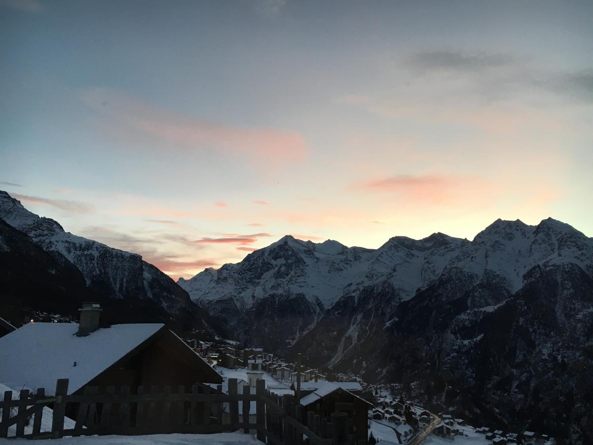 Apartmán Haus Dorfblick Grächen Exteriér fotografie