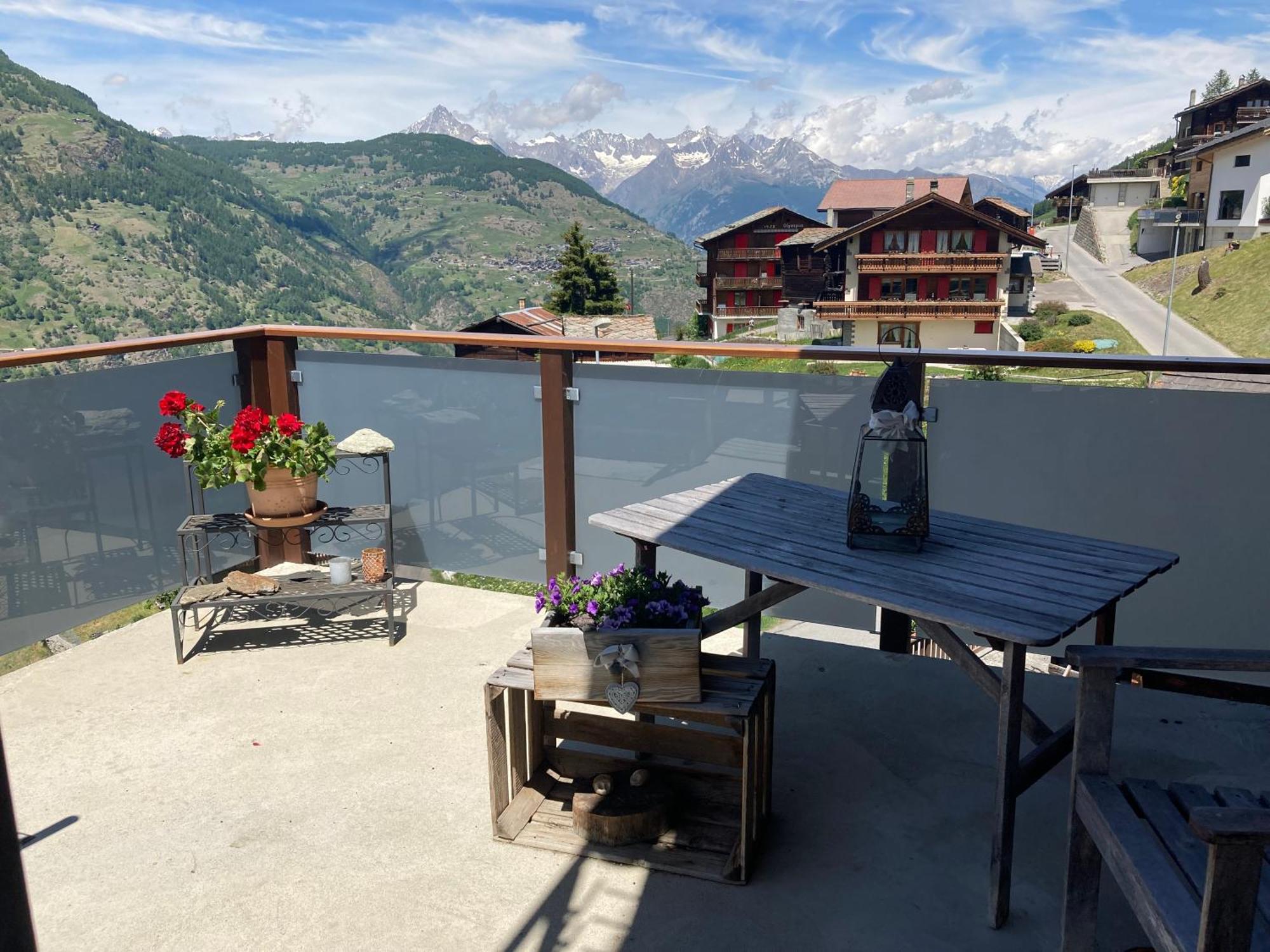 Apartmán Haus Dorfblick Grächen Exteriér fotografie